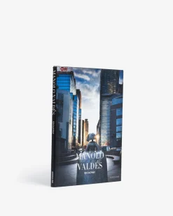 Assouline Manolo Valdes: Broadway Online